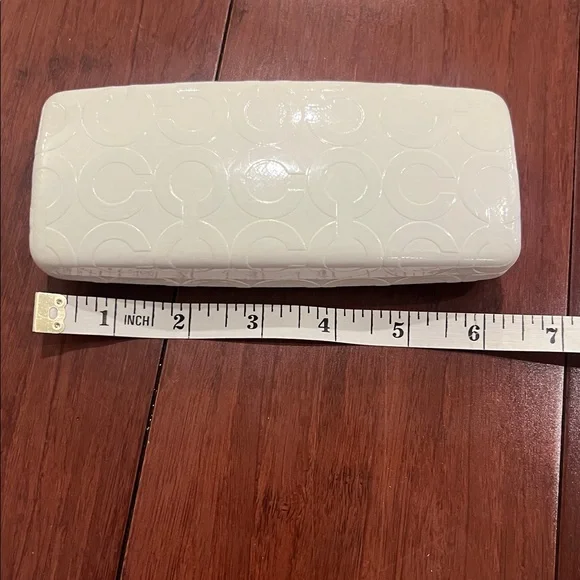 Coach Glasses Case - Picture 6 of 6